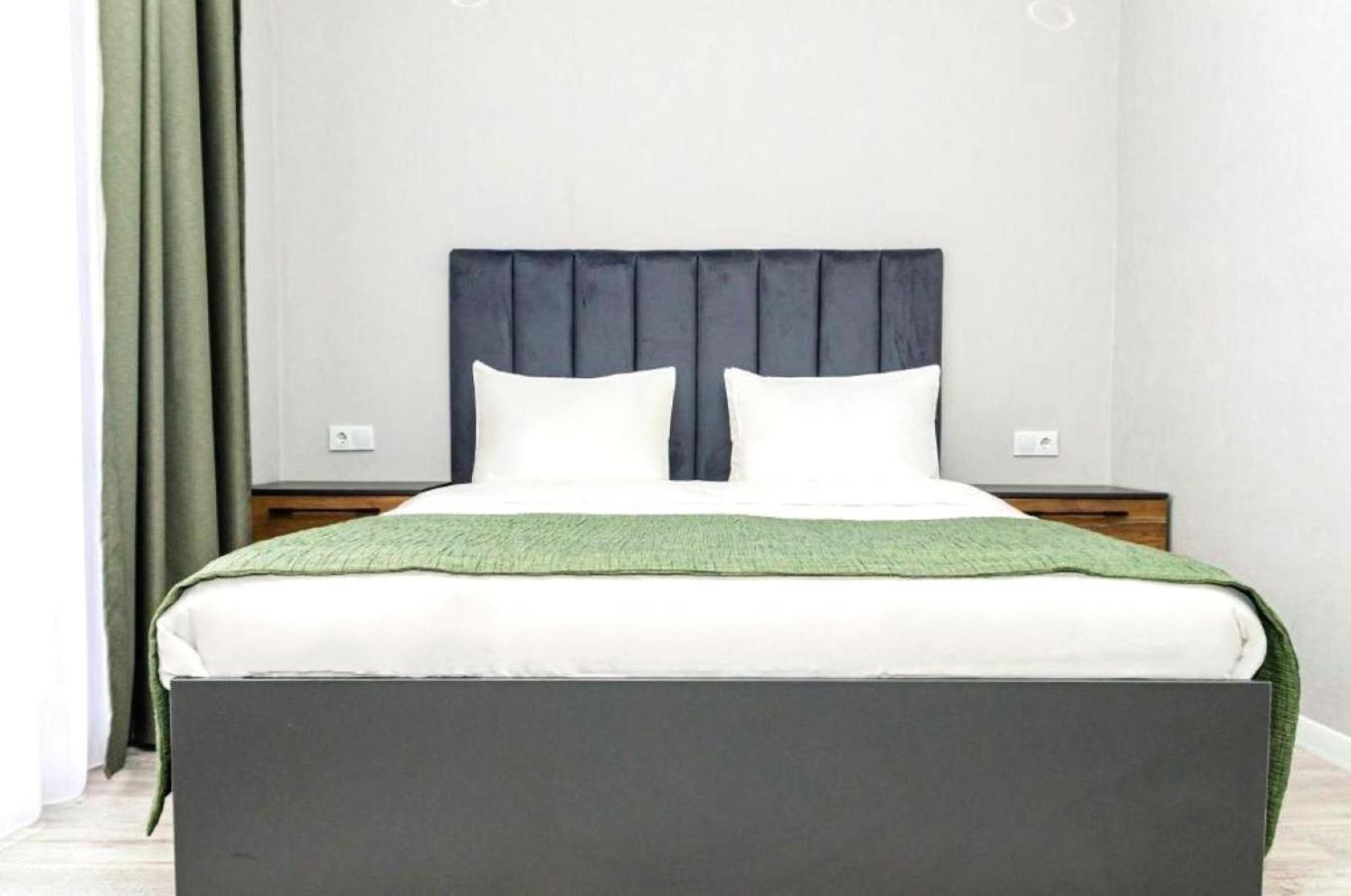 Dosman Hotel Bishkek Luaran gambar